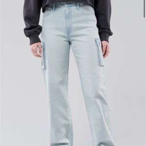 Hollister Cargo dad jeans ultra high rise